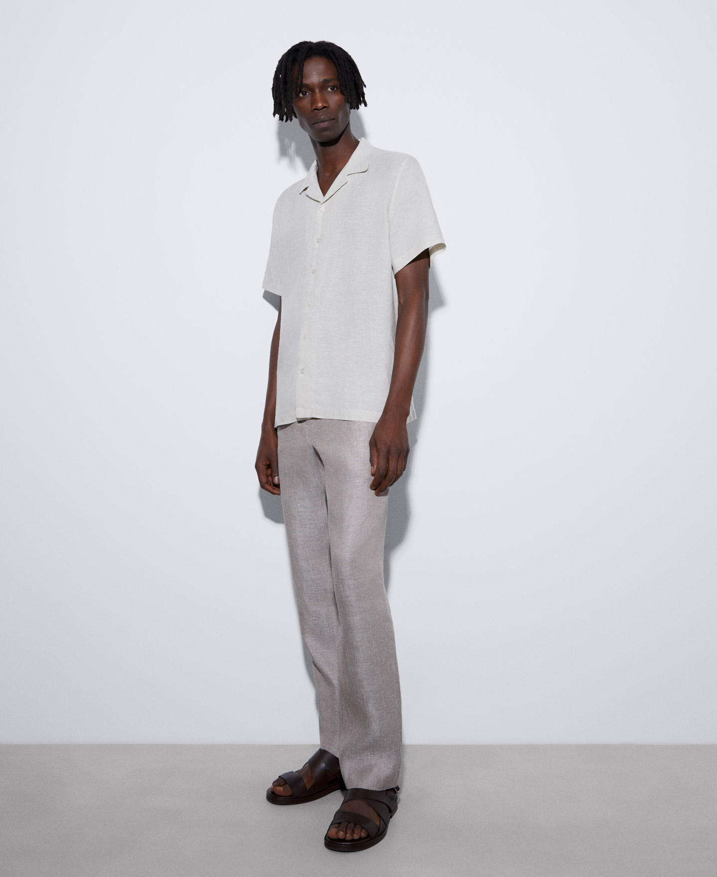 Bowling neck linen shirt image number 1