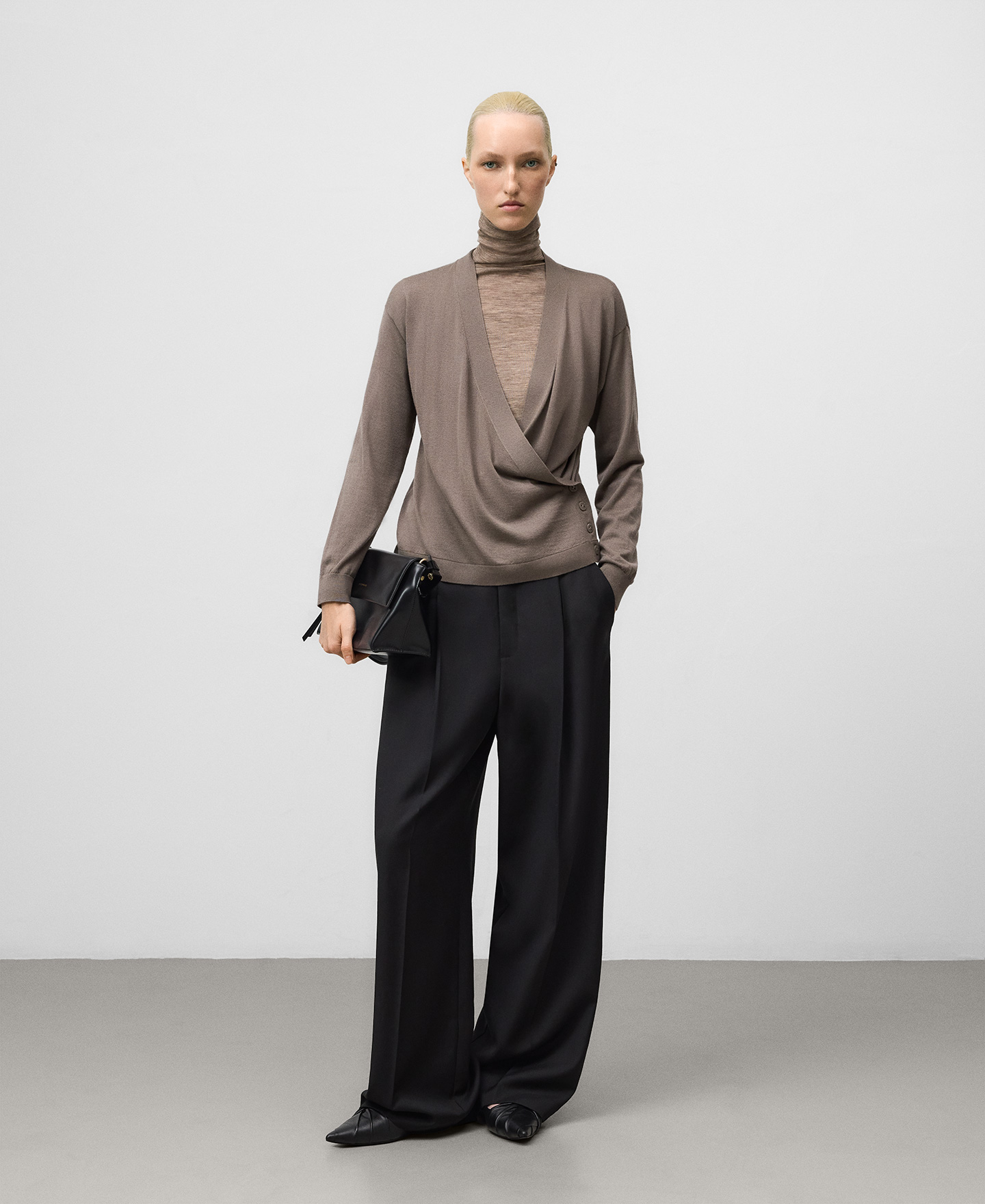 Merino wool wrap cardigan woman image number 1