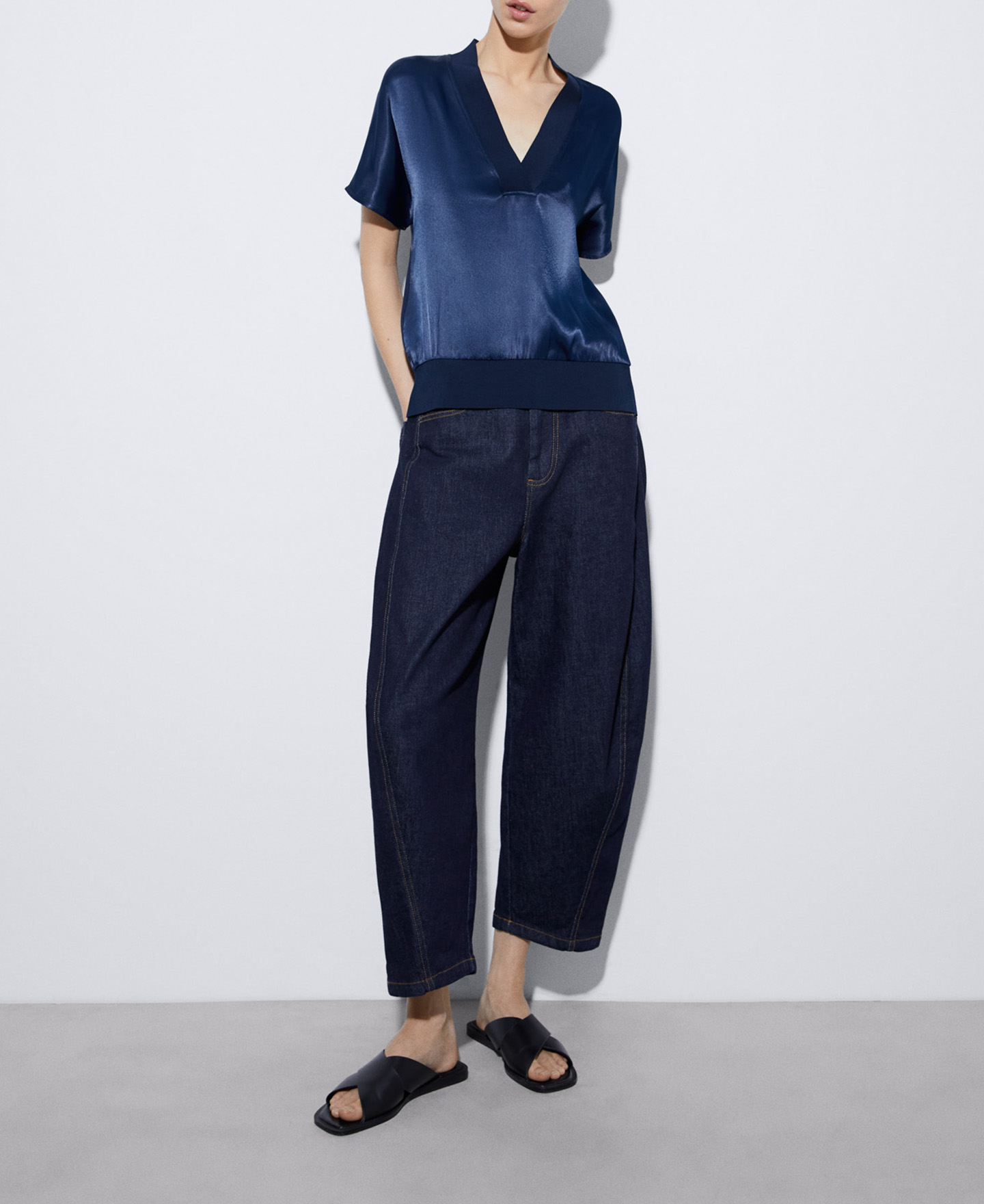 Elasticated waistband viscose T-shirt image number 1