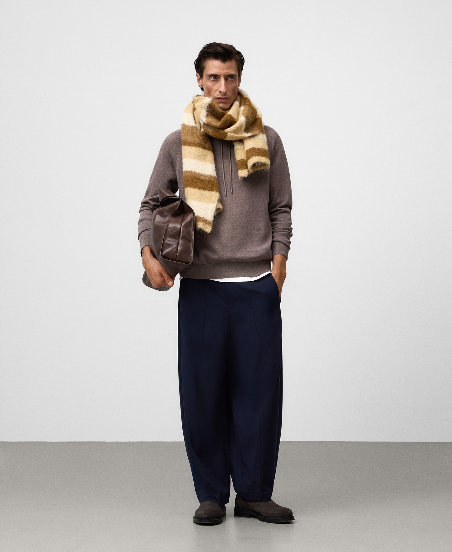 Moletom de malha de algodão orgânico para homem image number 1