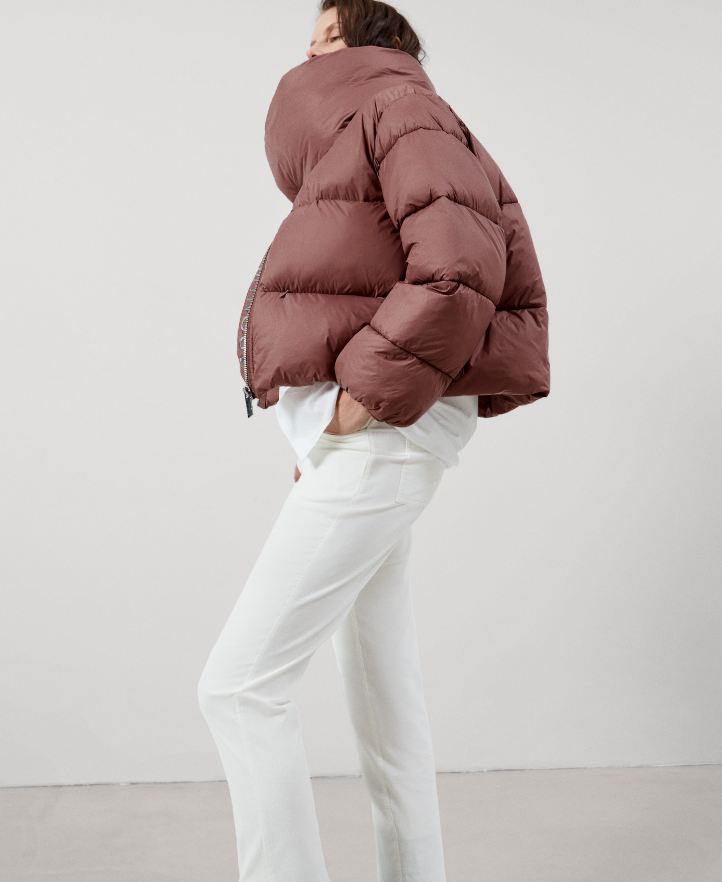 Nylon padded short jacket image number 2
