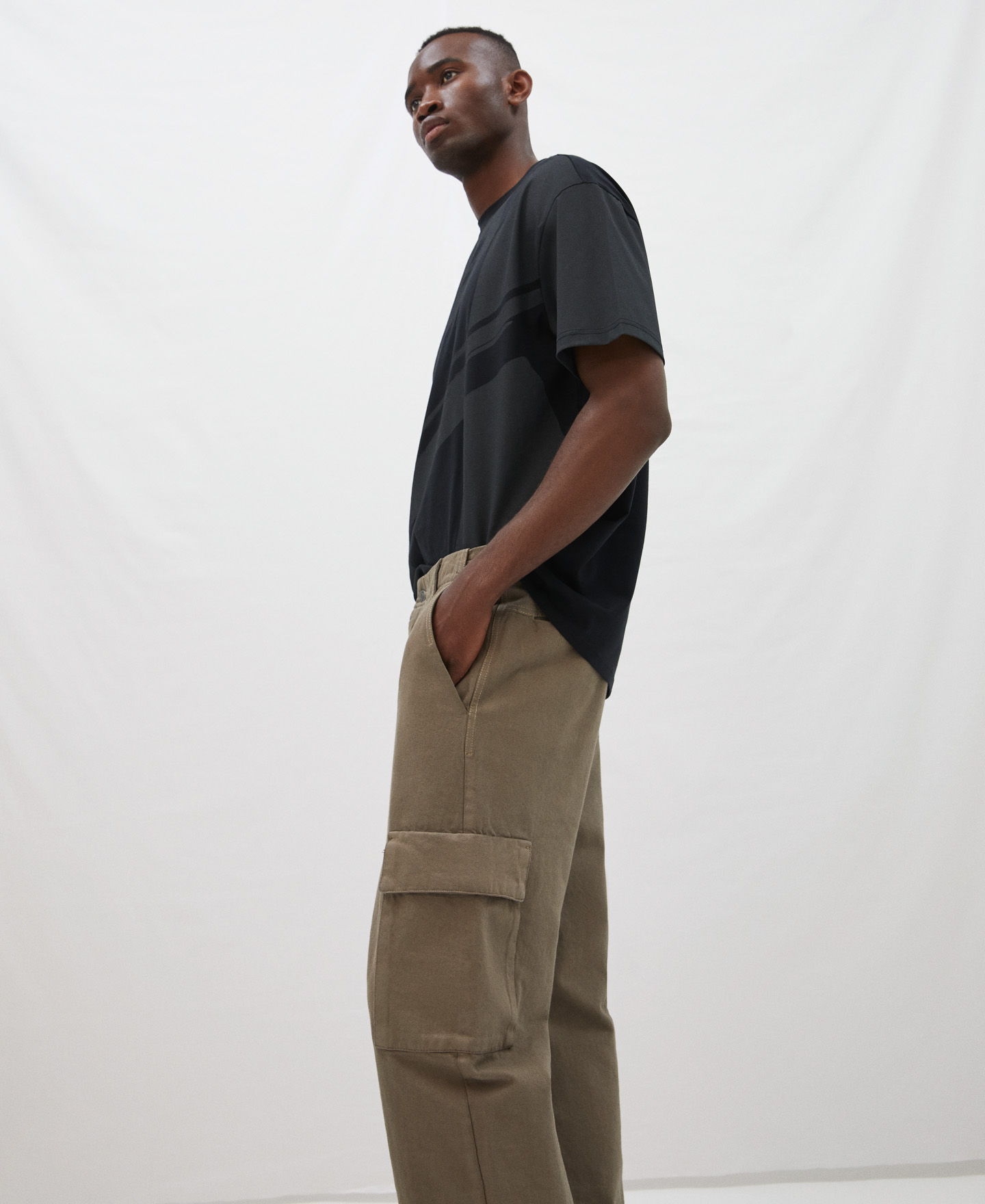 Cotton cargo trousers image number 3