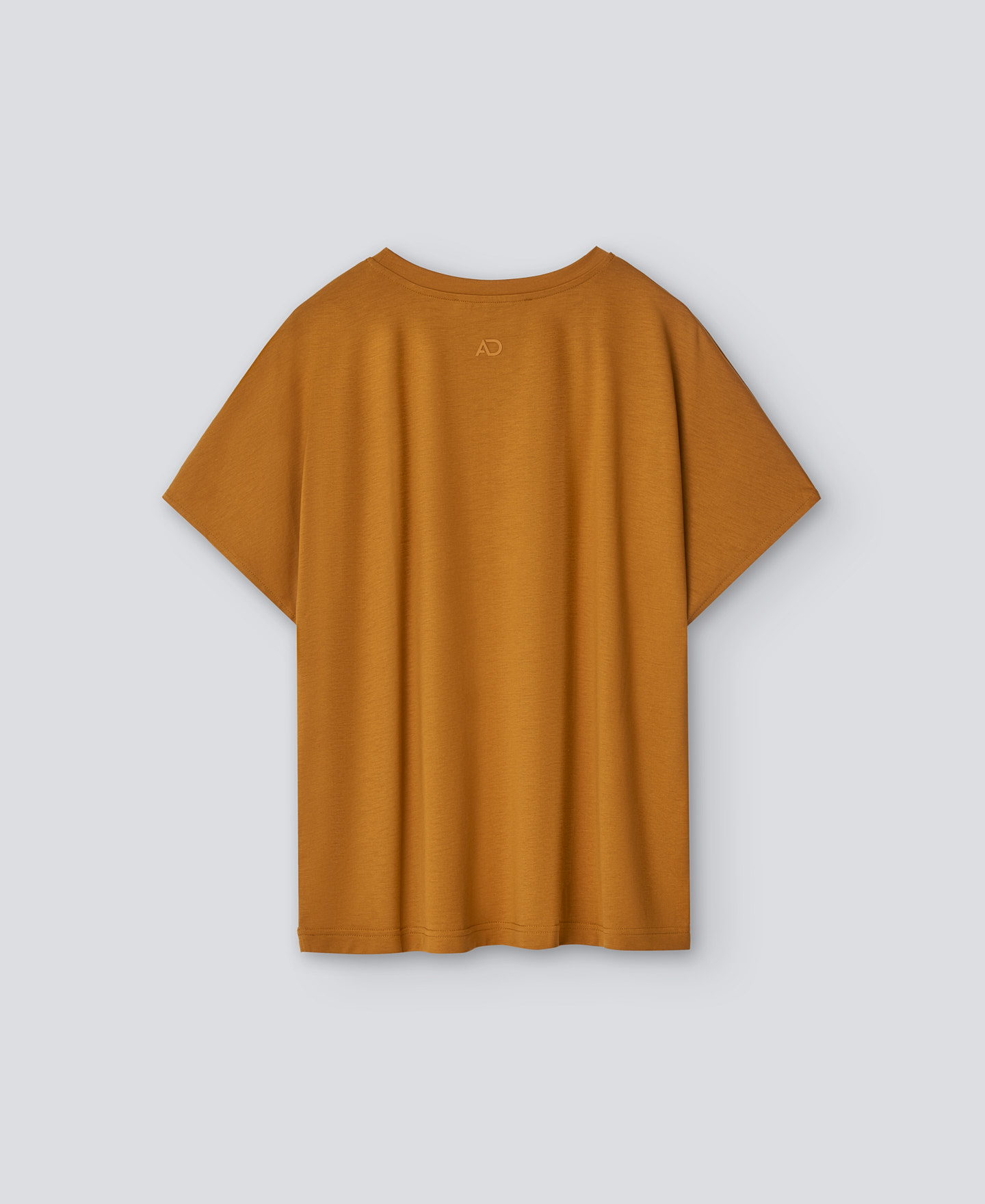Rounded shoulder T-shirt woman image number 5
