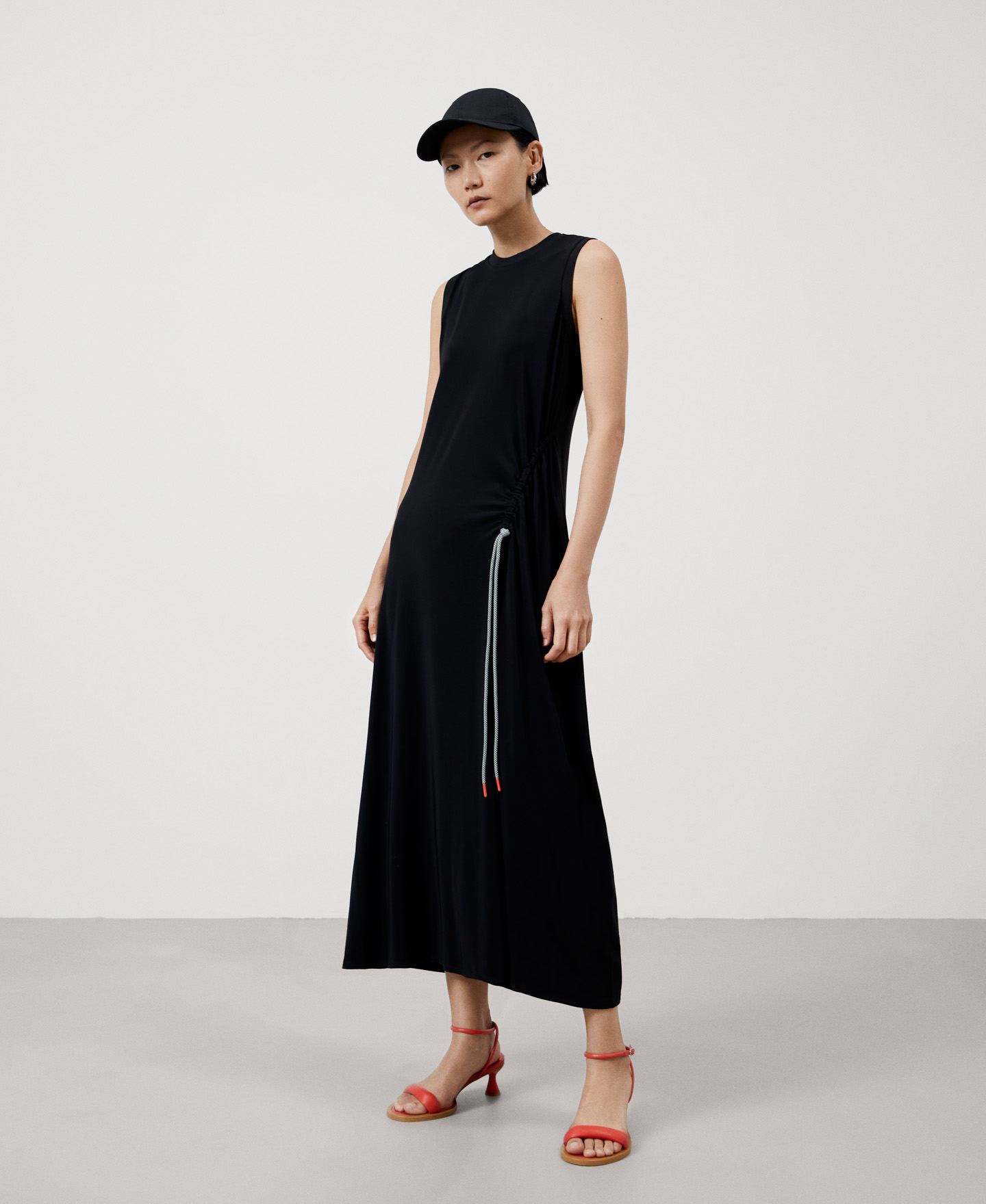 Vestido comprido em malha de viscose image number 1