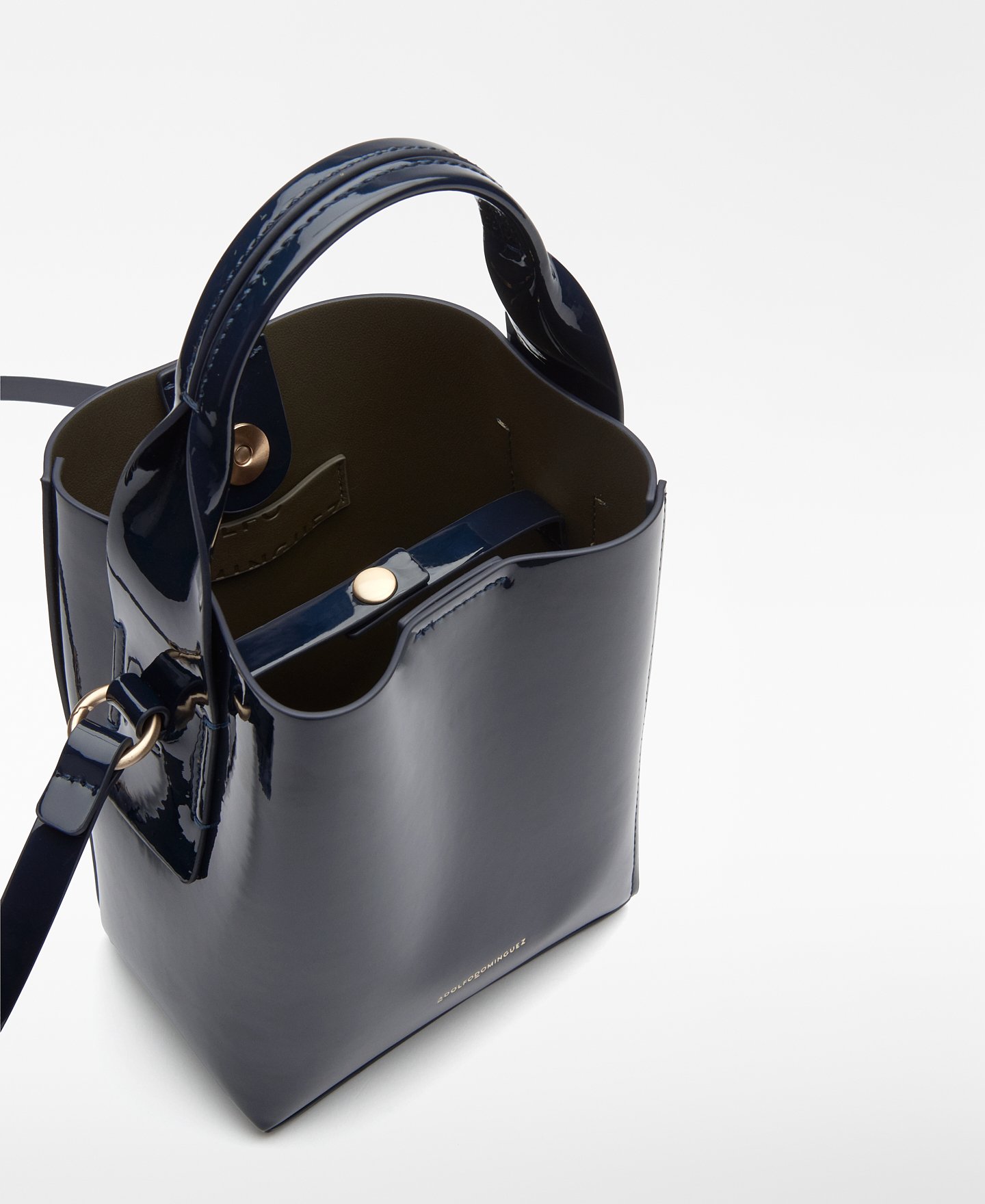 Mica patent bucket bag woman image number 2