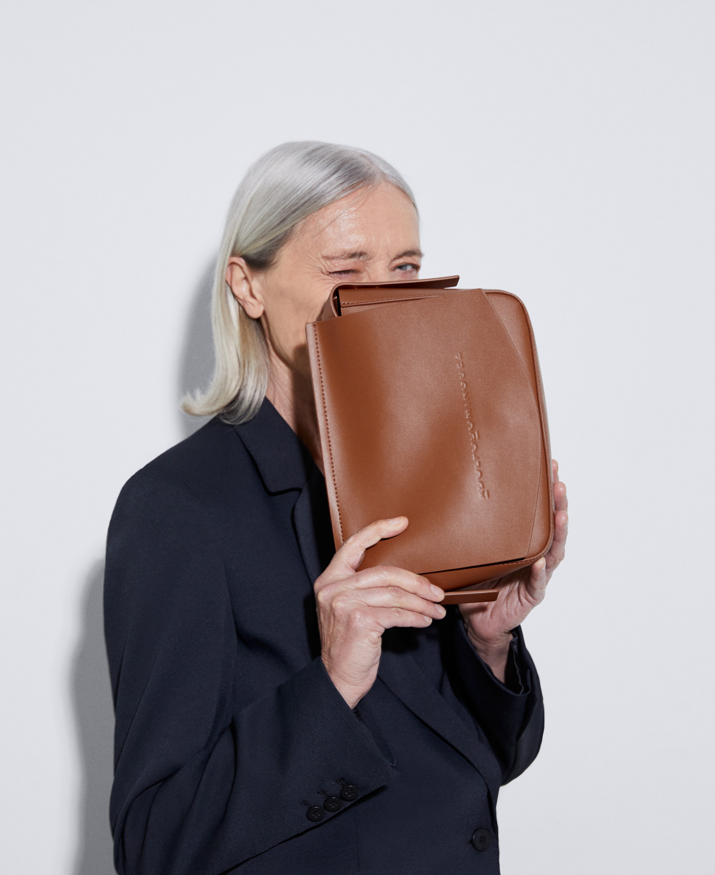 Responsible bag with flap closure image number 5