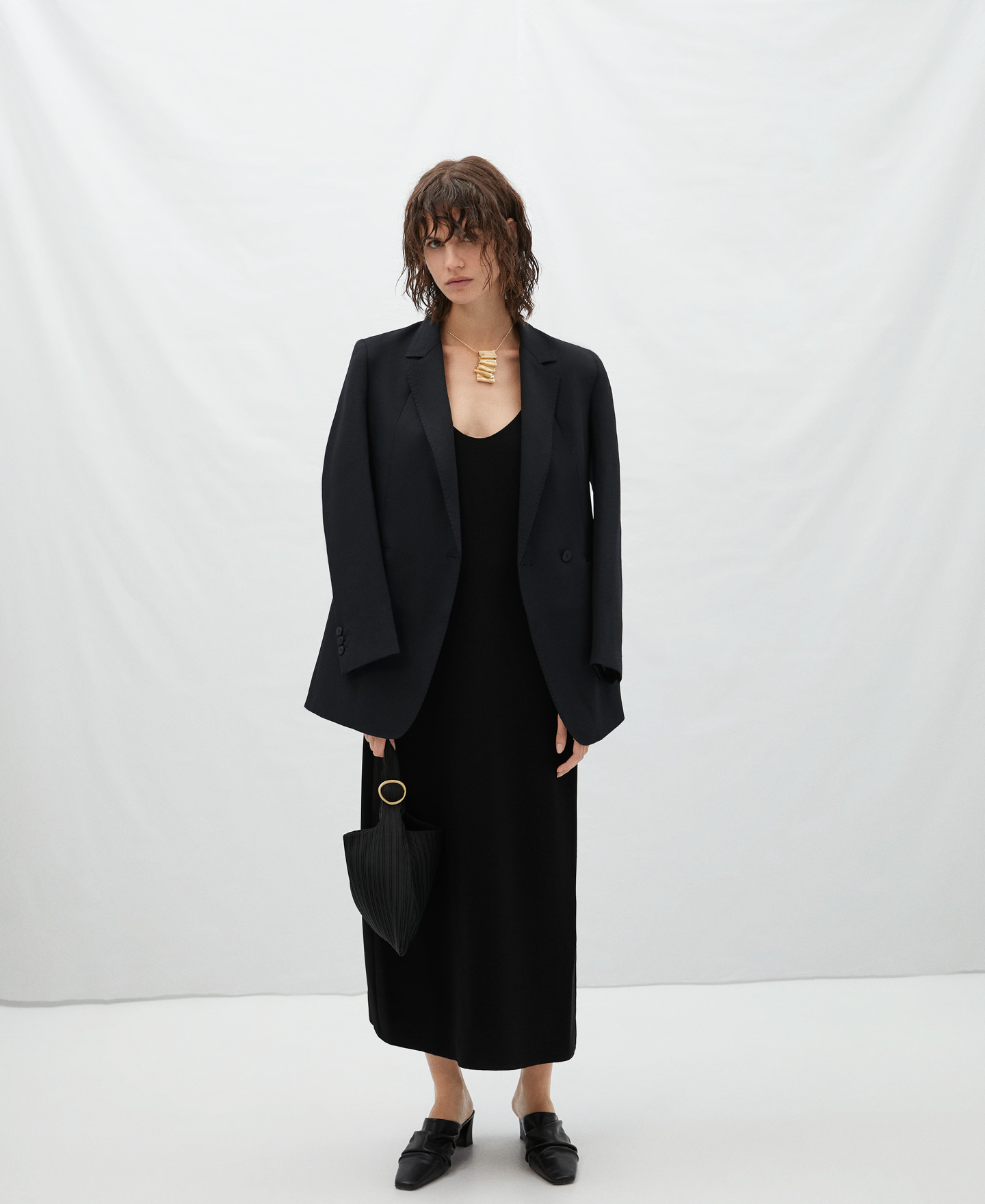 Sleeveless midi dress image number 1