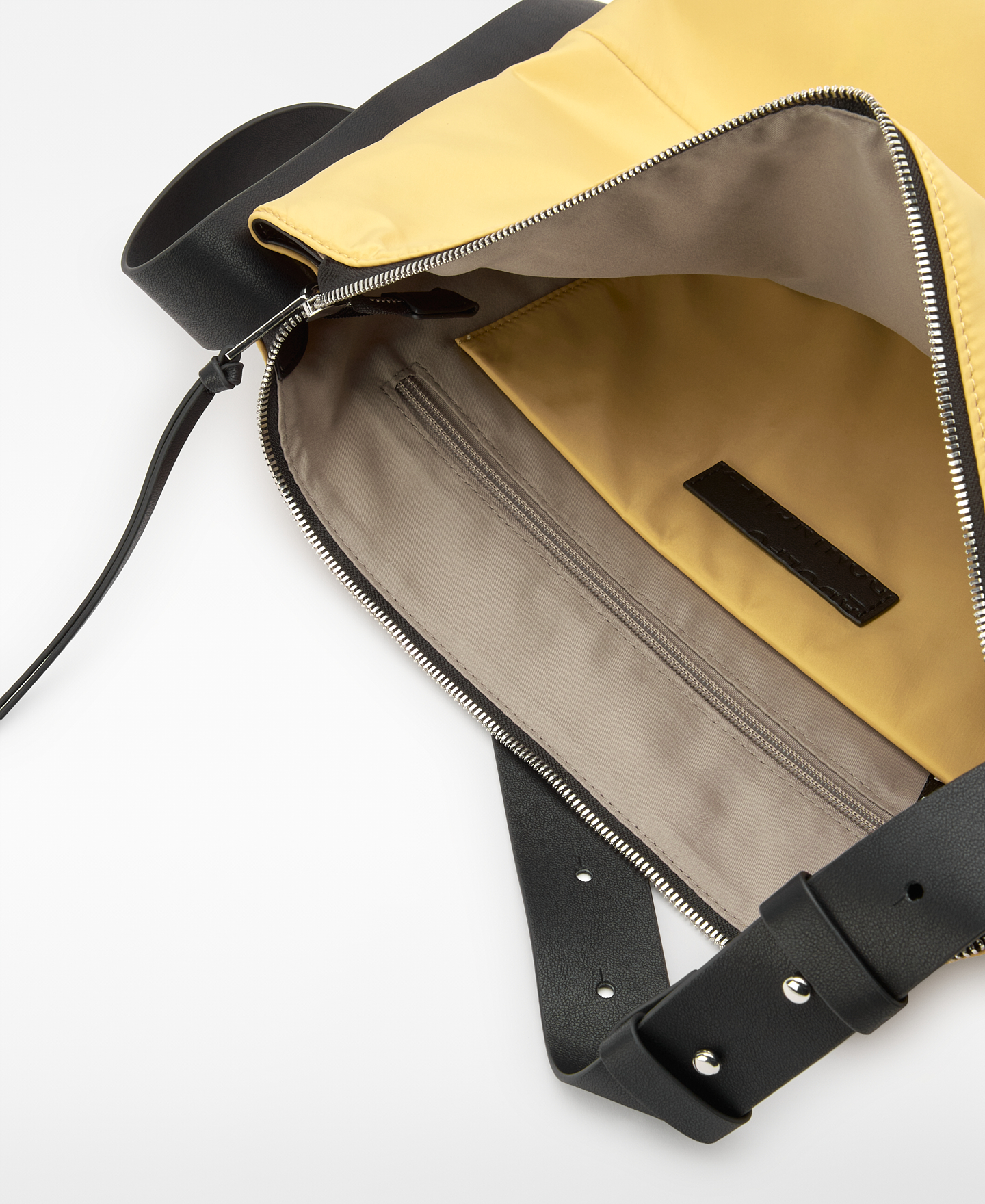 Ori&oacute;n nylon large hobo bag image number 3