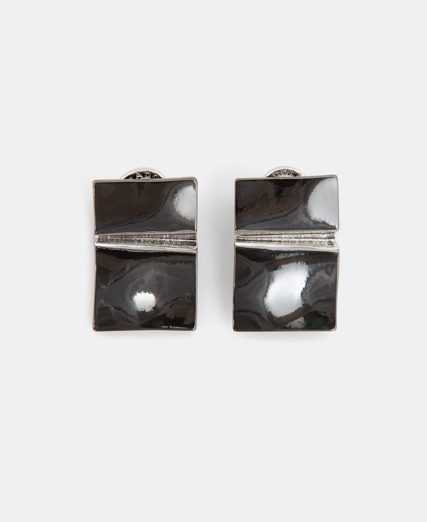 Pendientes grieta en zinc image number 0