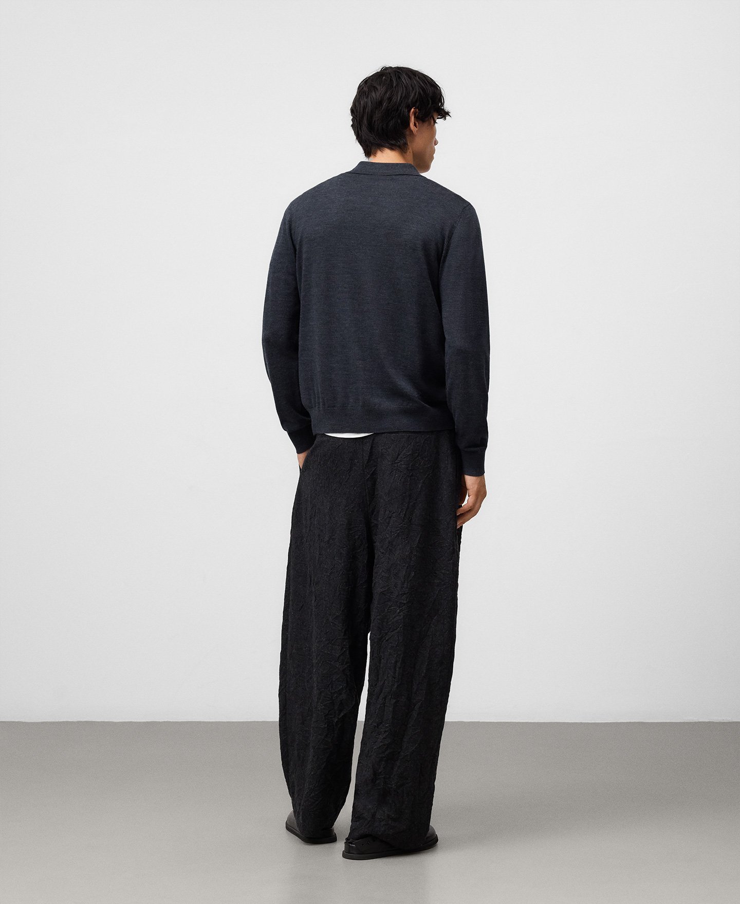 Merino wool buttoned polo shirt man image number 2
