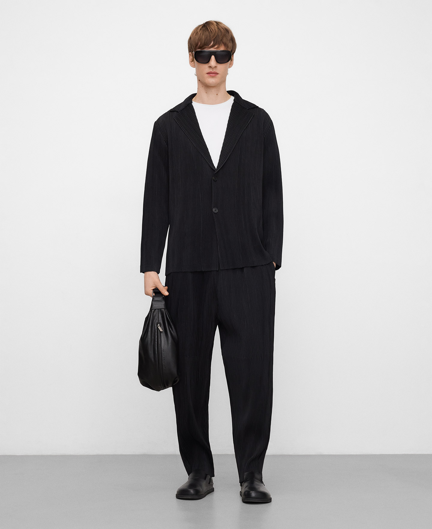 Calças crinkle barrel fit homem image number 1