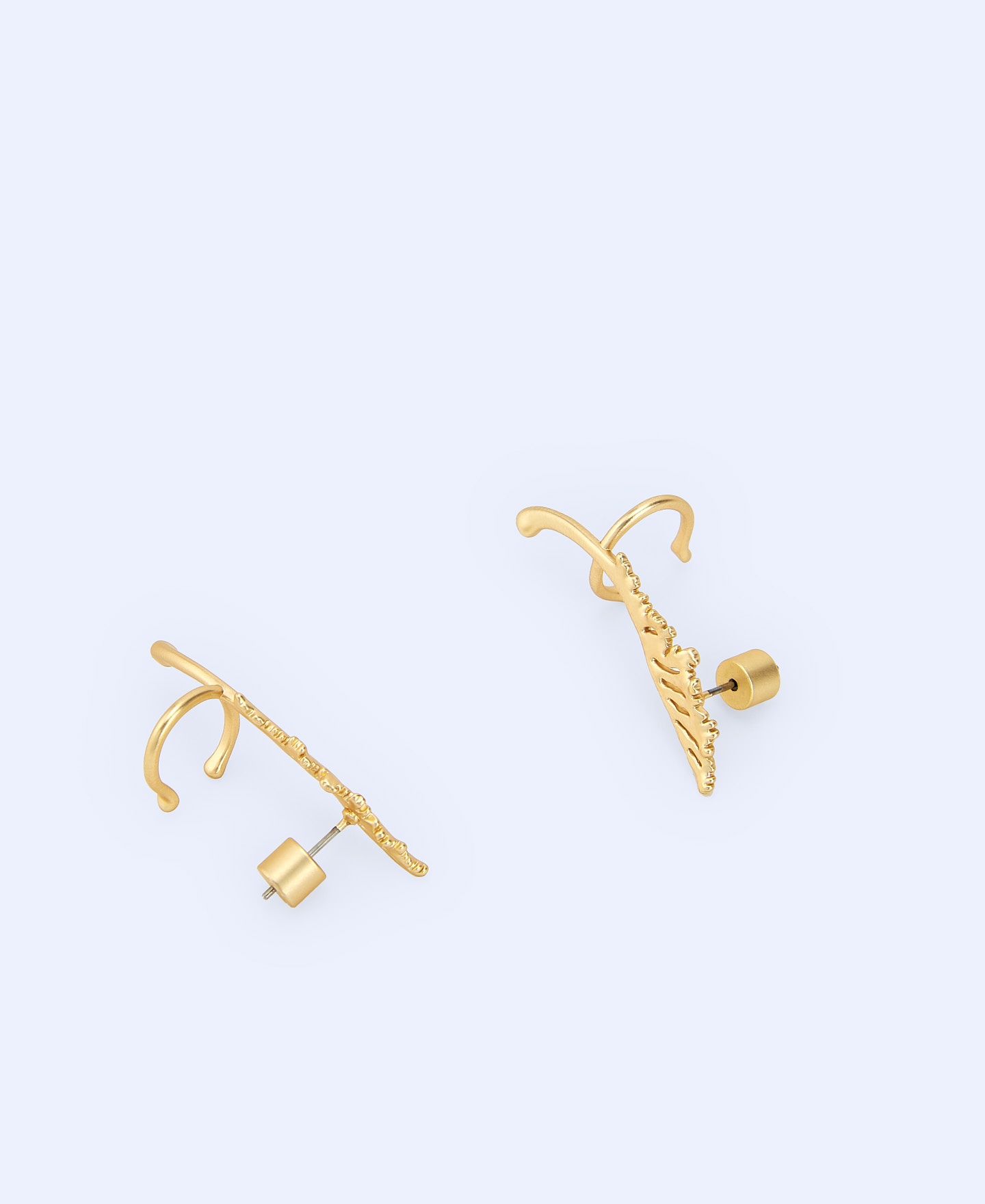 Ear cuff motivo Berza en latón image number 1
