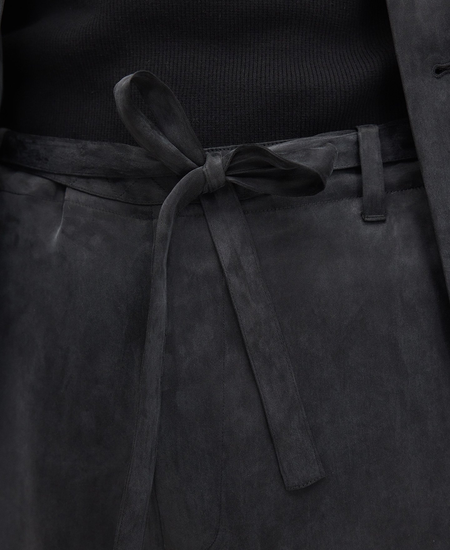 Relaxed fit trousers with cord detail image number 3