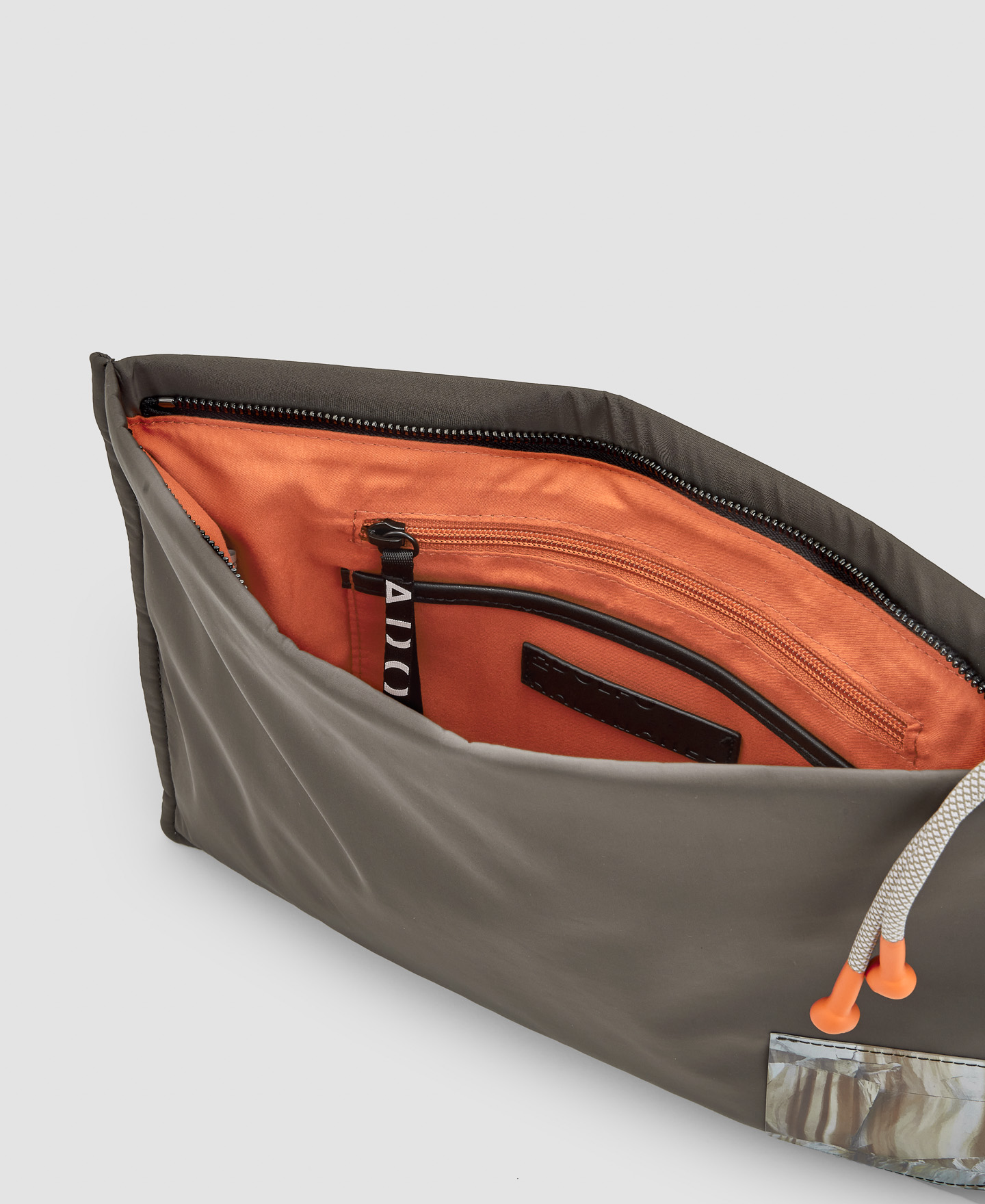 Recycled nylon iPad case image number 3