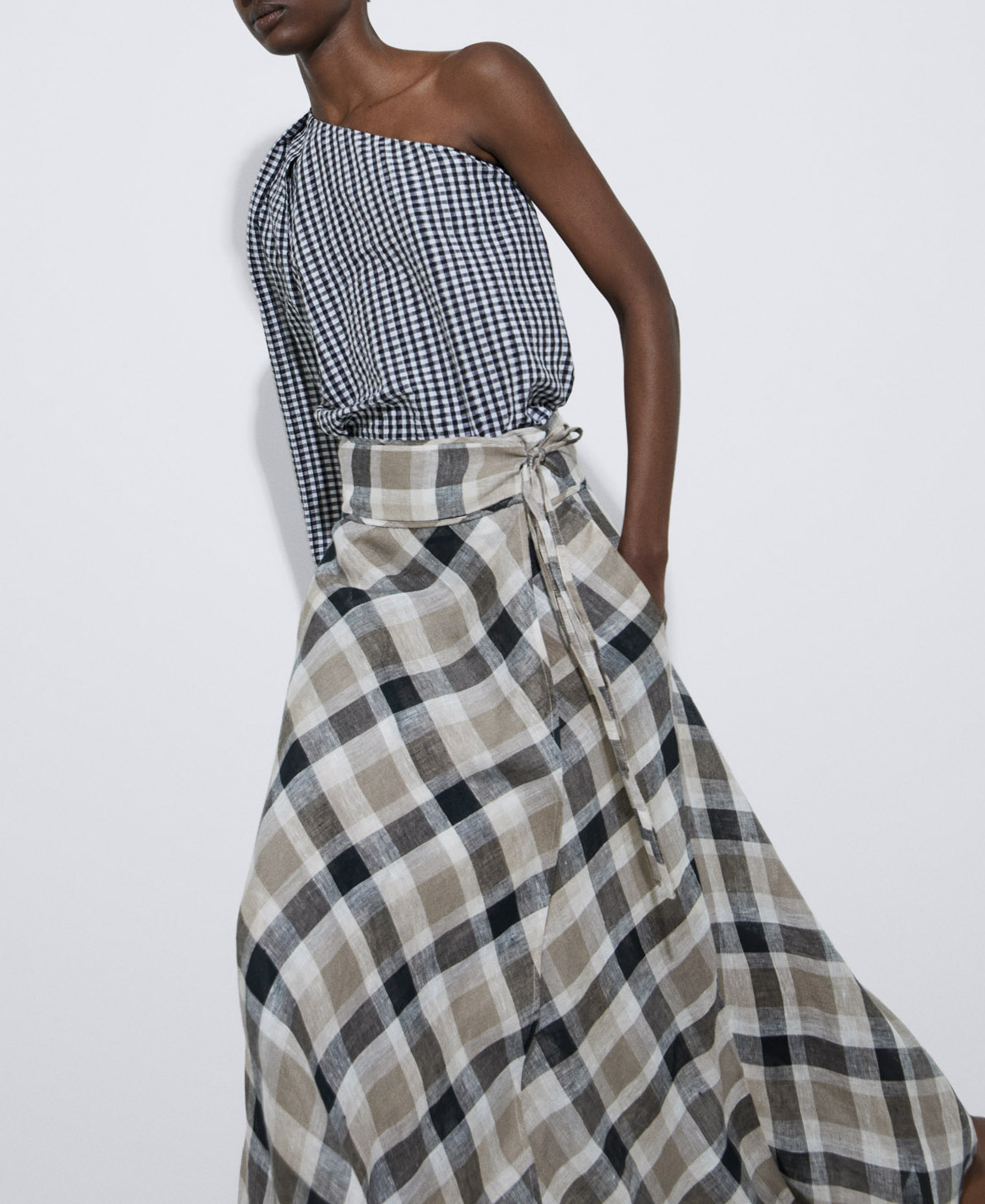 Asymmetric check shirt image number 0