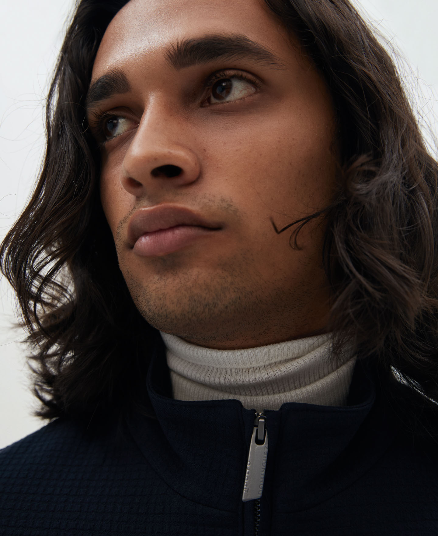 Turtleneck cardigan image number 3