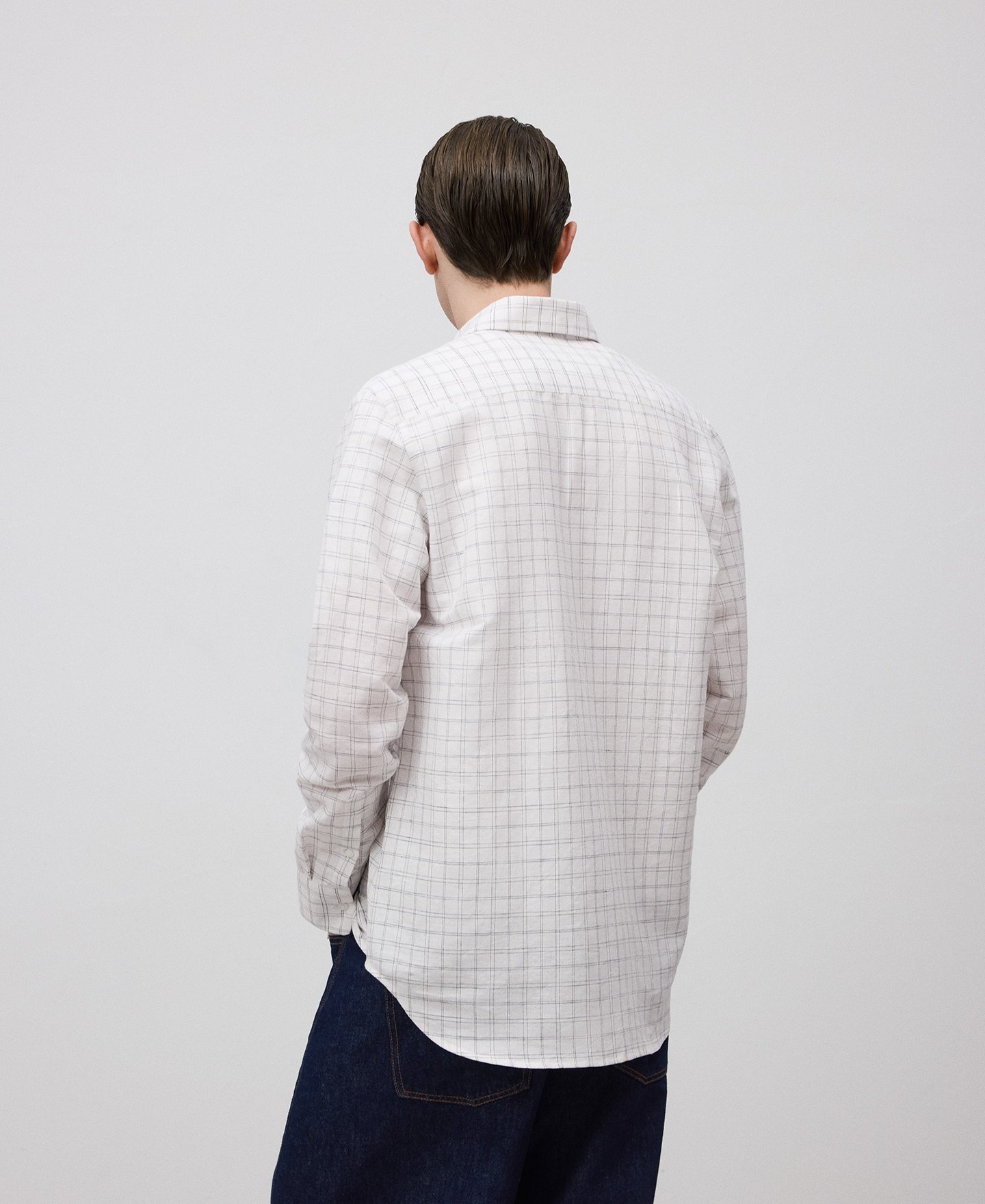 Chemise à carreaux en lin européen mélangé homme image number 2