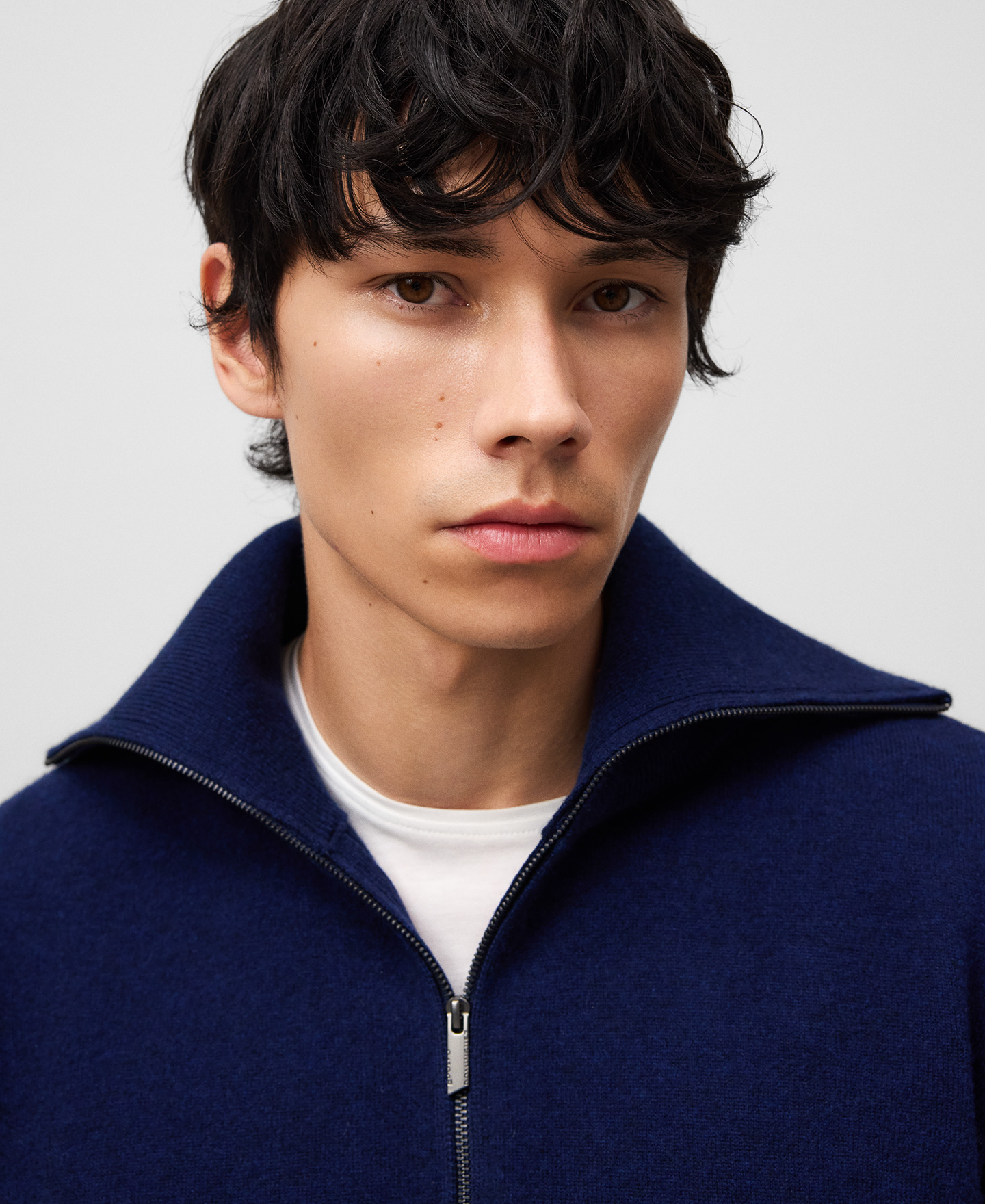 Jersey punto cuello cremallera hombre image number 3