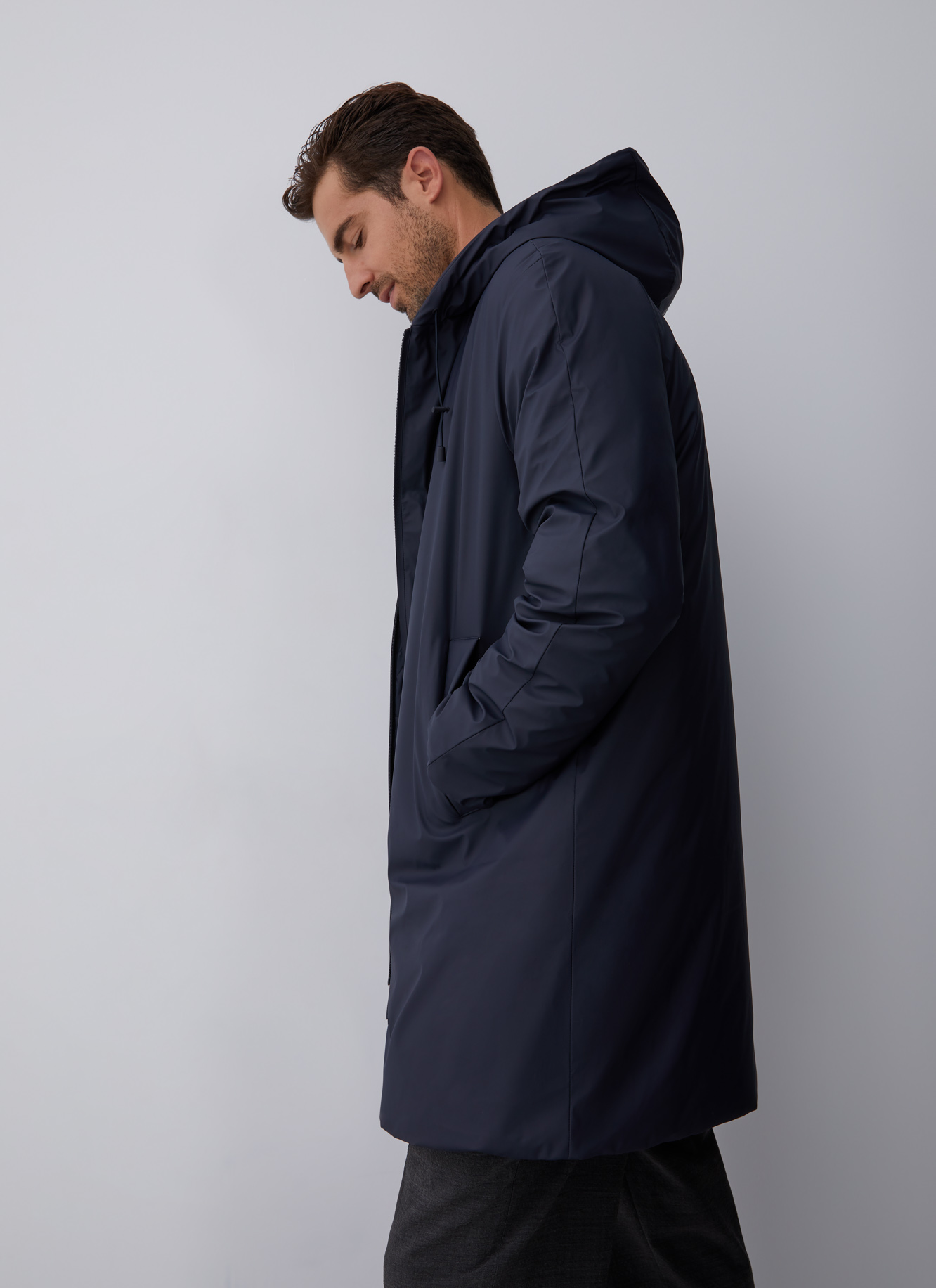 Padded and gummed parka image number 4