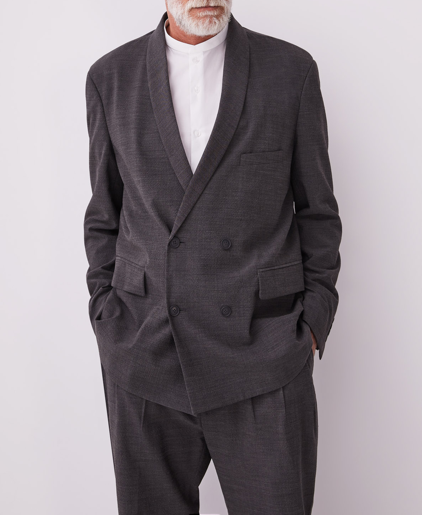 Wrap jacket with smoking collar image number 4
