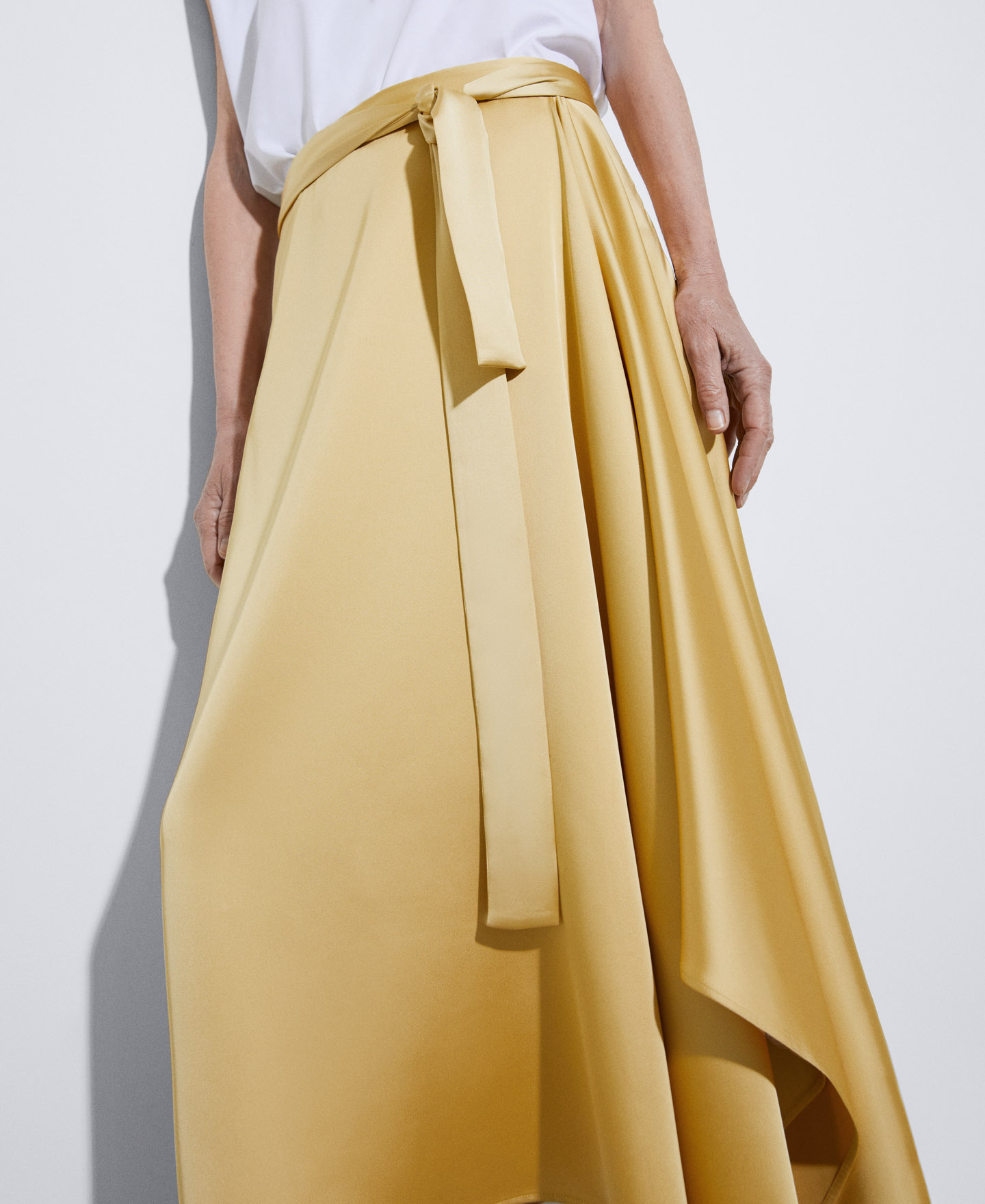 Irregular recycled polyester skirt image number 3