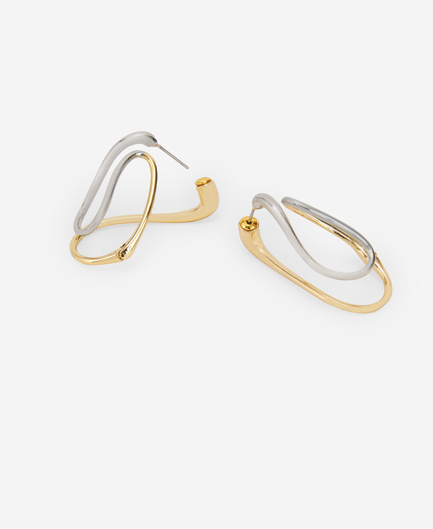 Two-colour lacquered earring image number 2