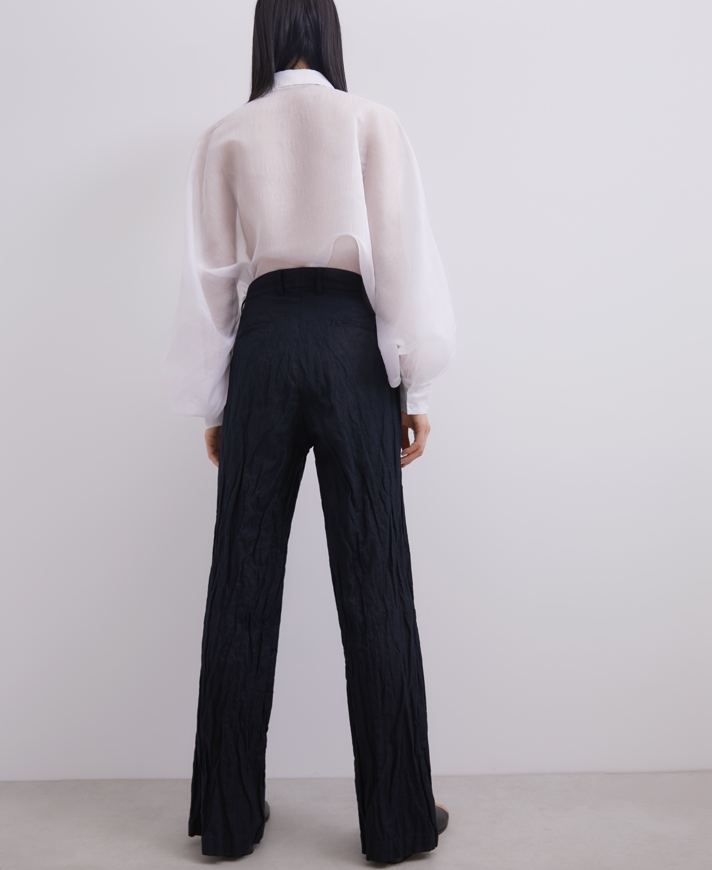 Metal fibre straight trousers image number 2