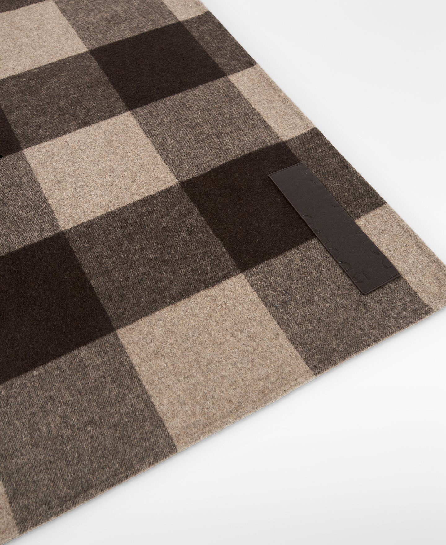 Double-faced checkered scarf woman image number 2