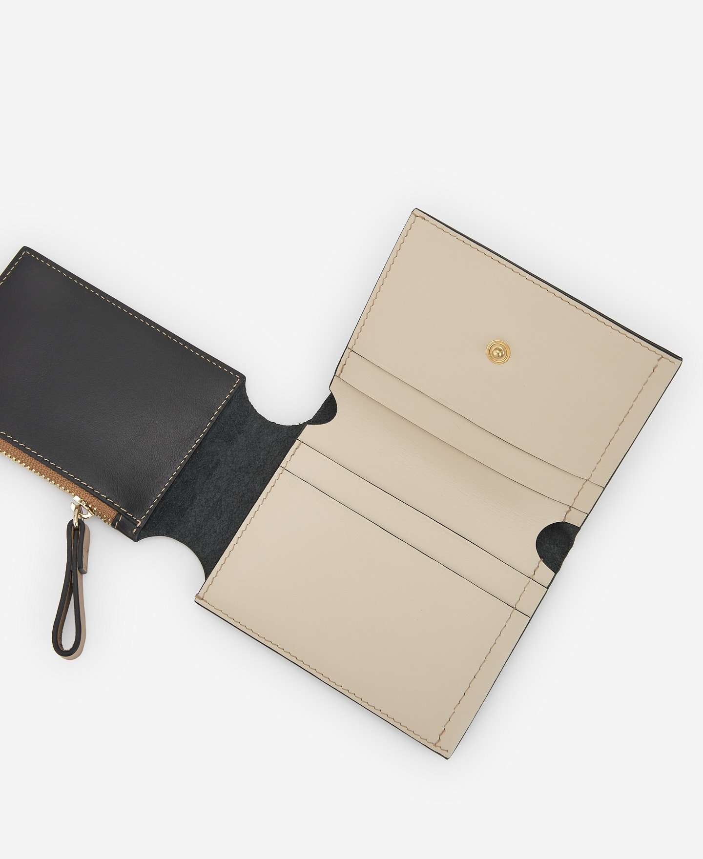 Responsible leather foldable wallet image number 2
