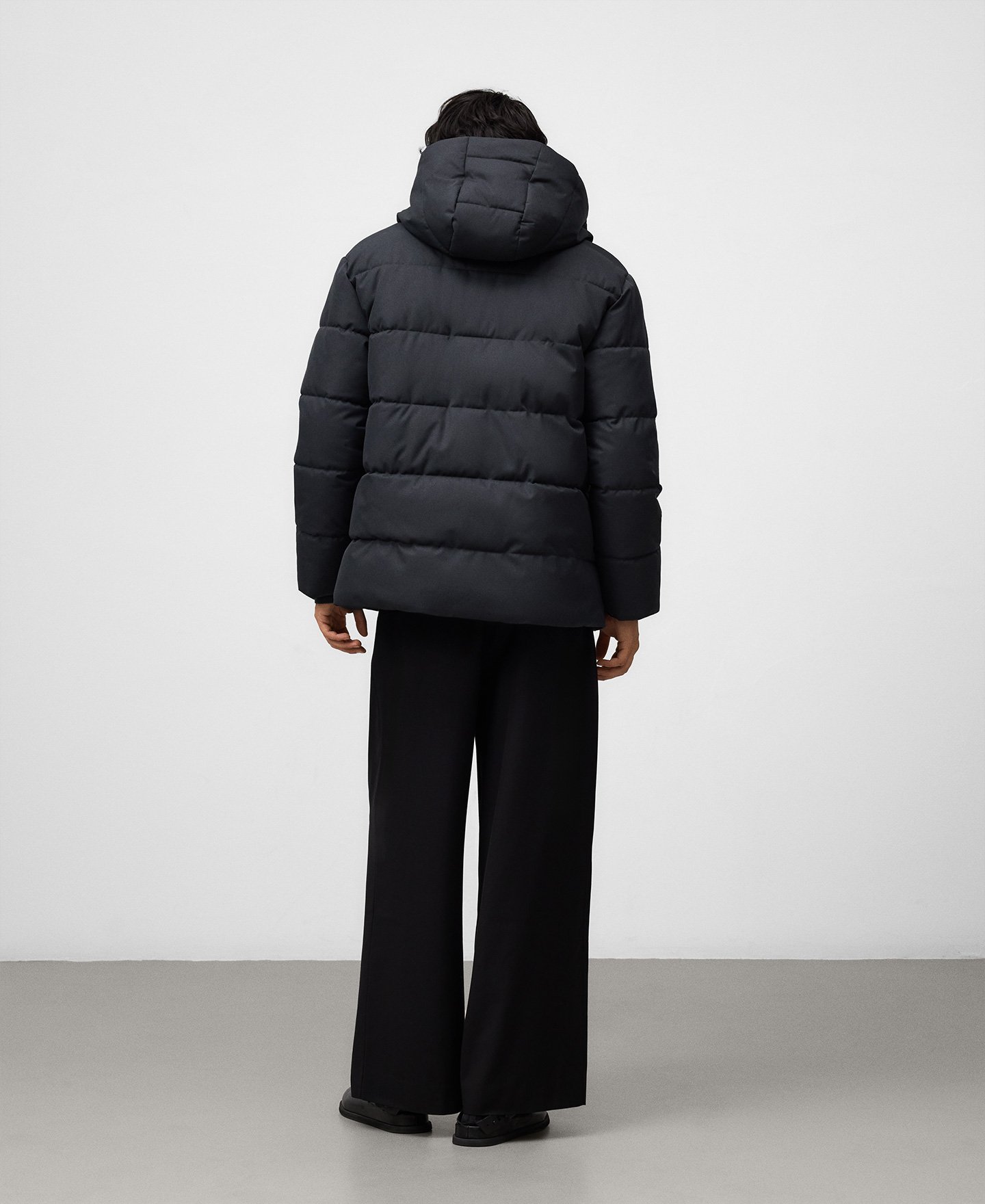Padded jacket with hood man image number 2