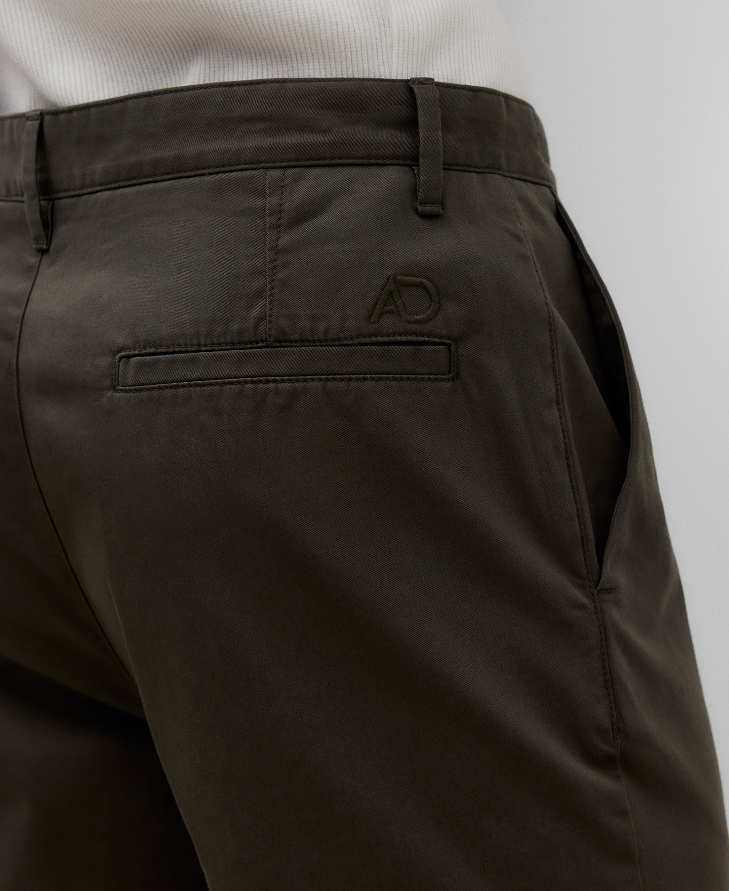Cotton twill chino trousers man image number 3