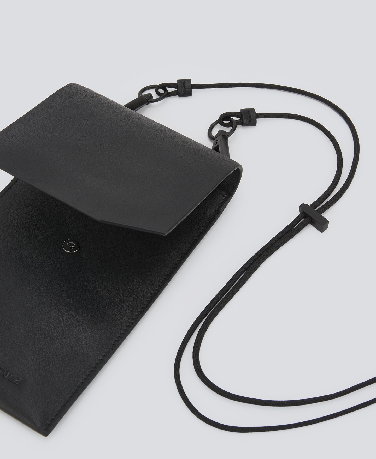 Responsible leather mobile phone holder image number 2