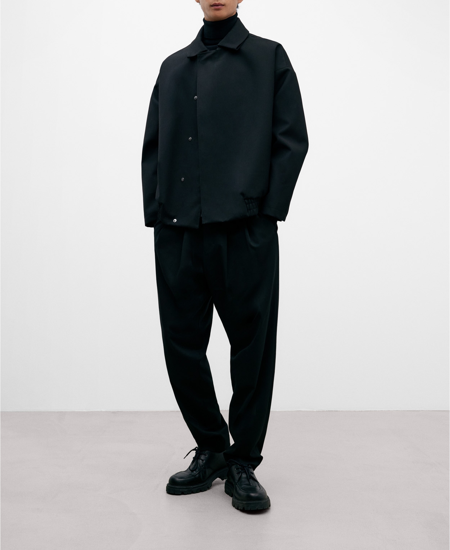 Flap closure jacket image number 1