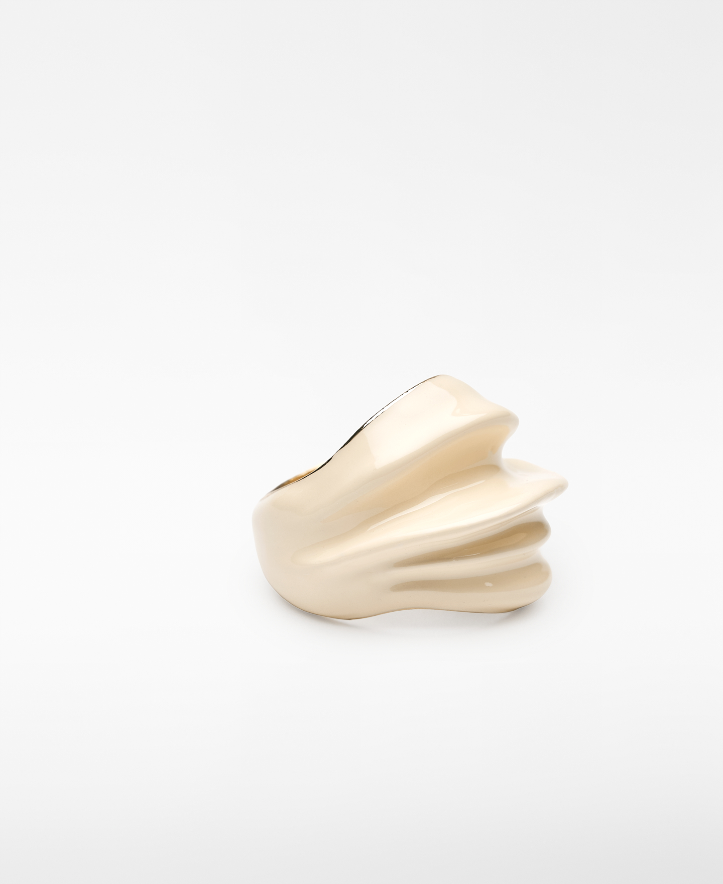 Lacquered embossed metal ring image number 2