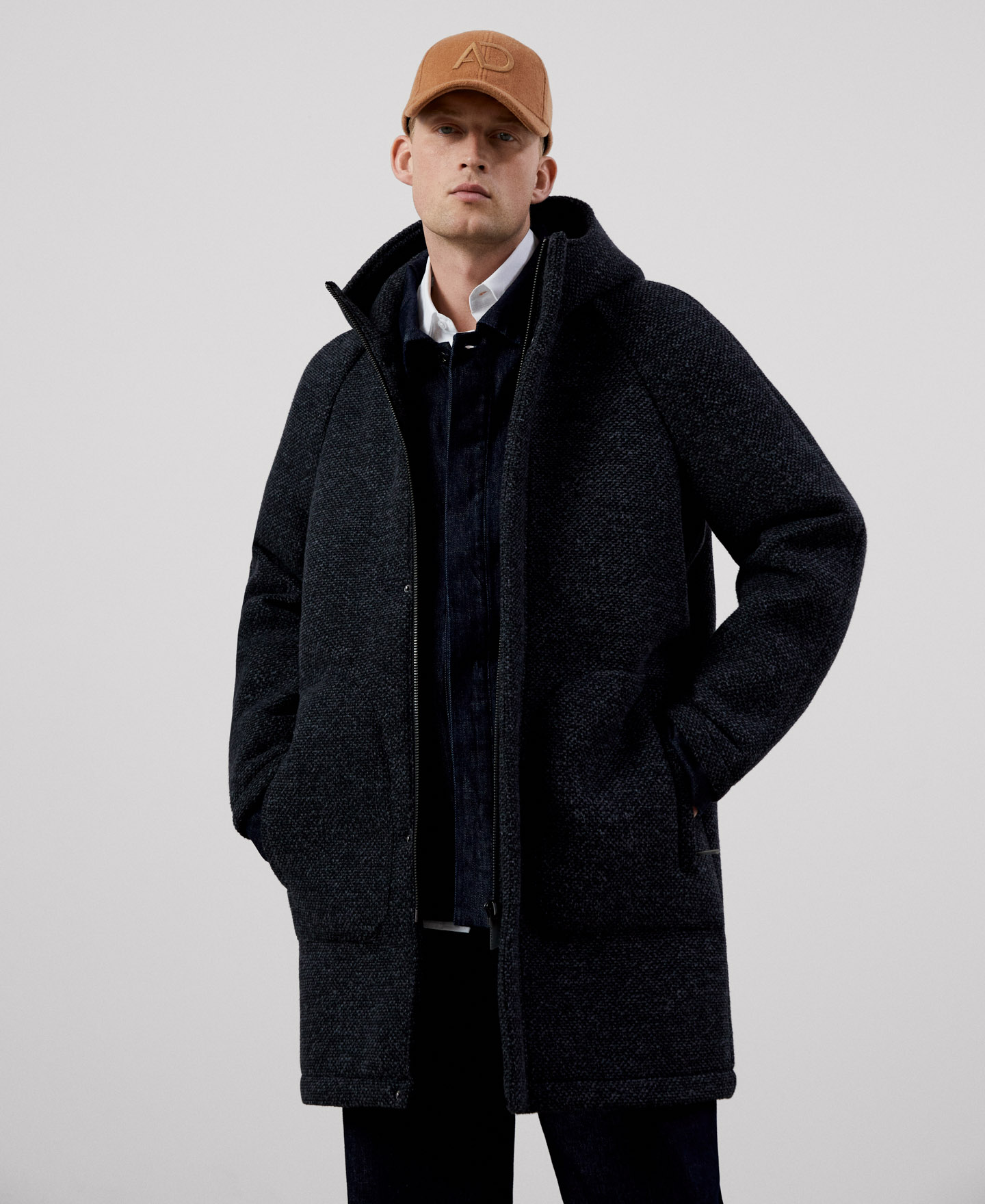 Hooded coat image number 0