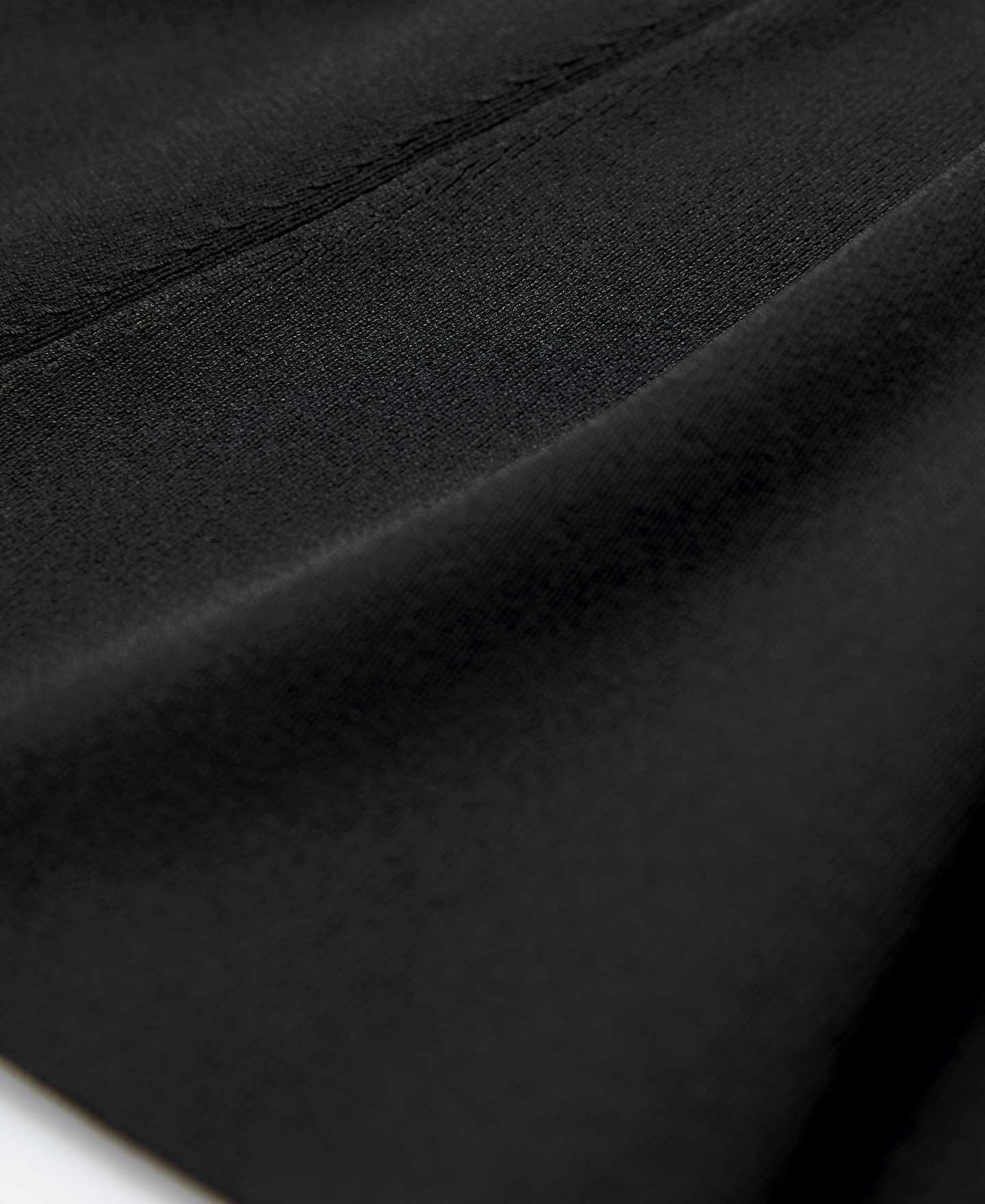 Knit dress with bateau neckline image number 6