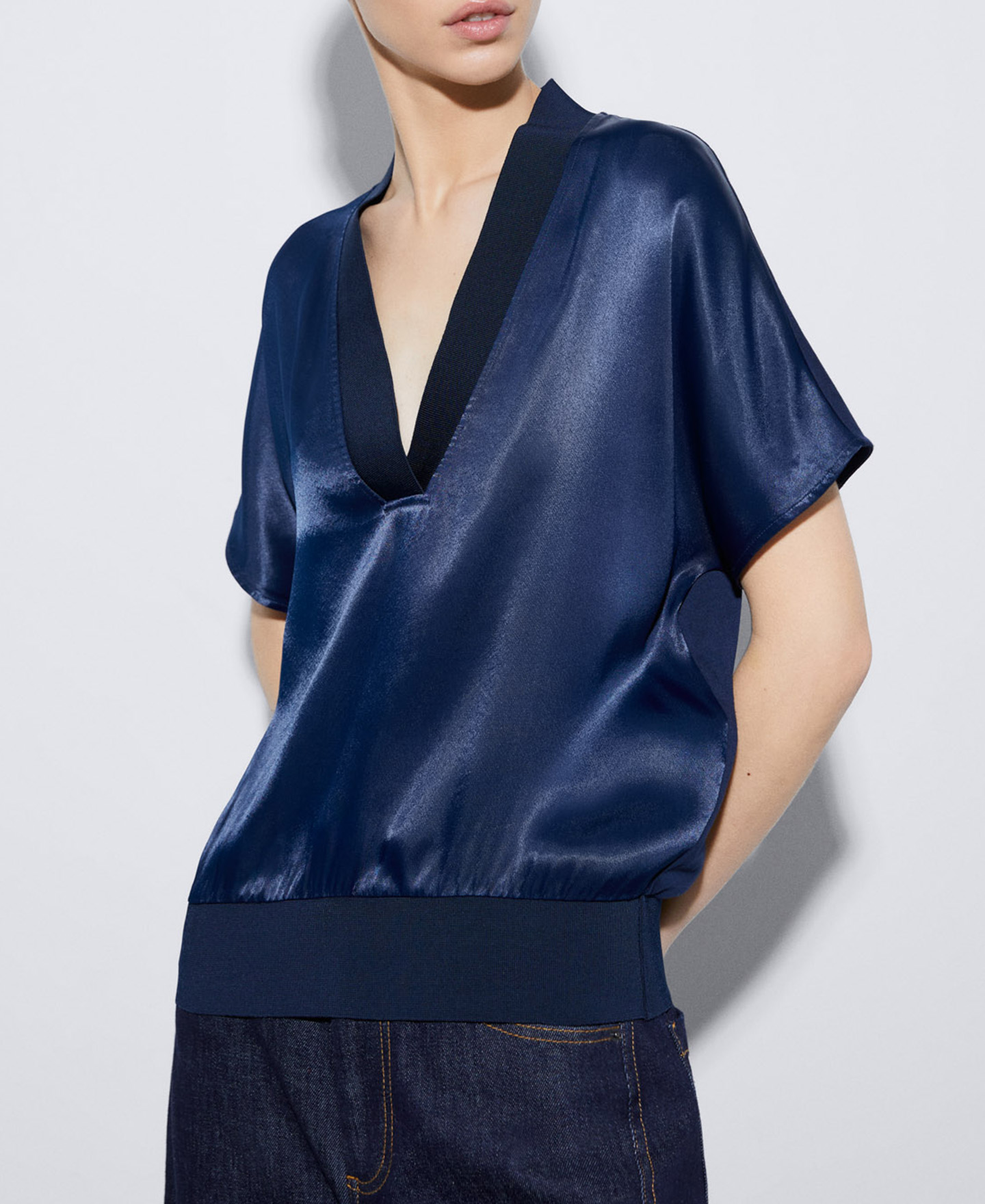 Elasticated waistband viscose T-shirt image number 0