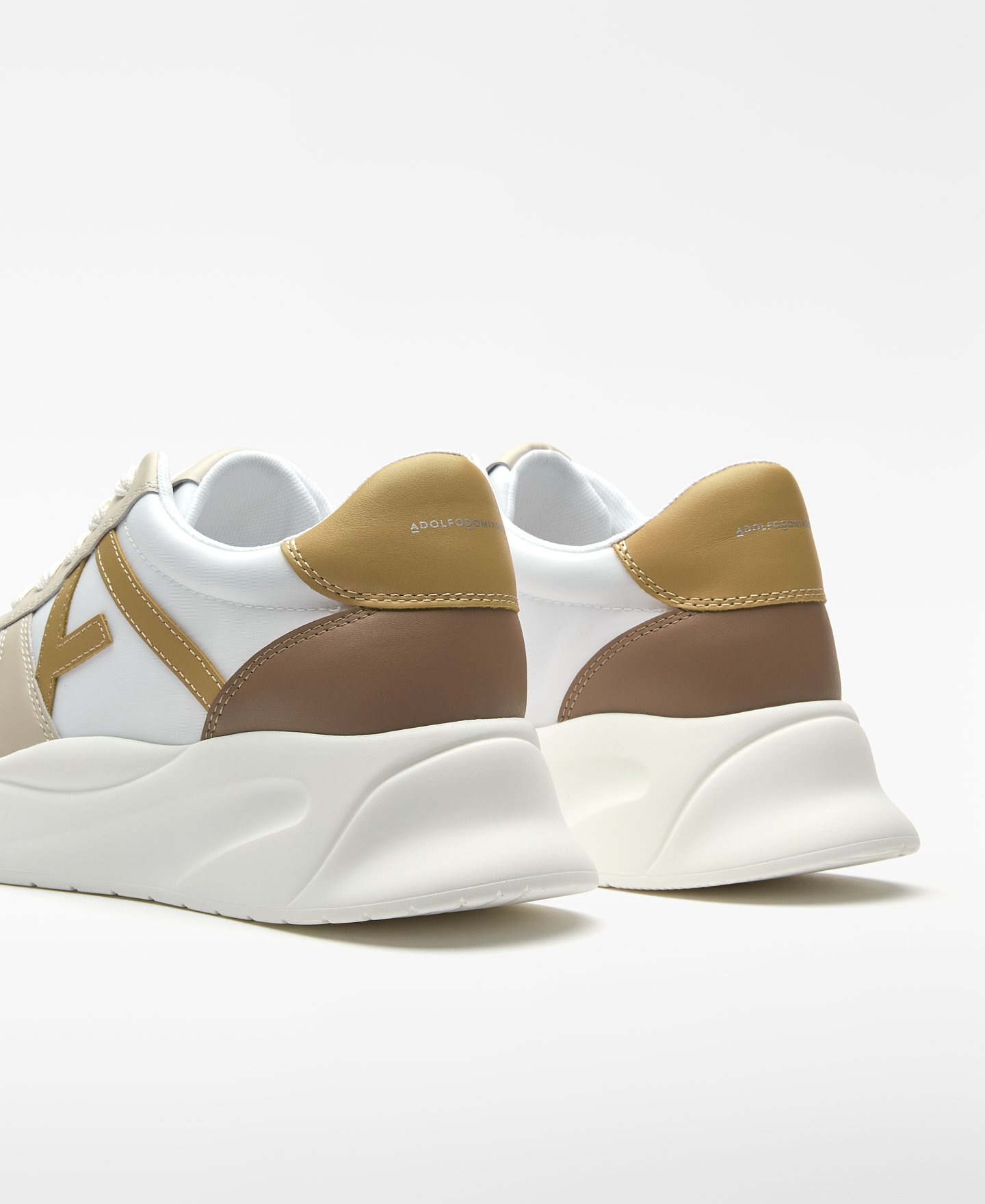 Zapatilla maxi logo mujer image number 2
