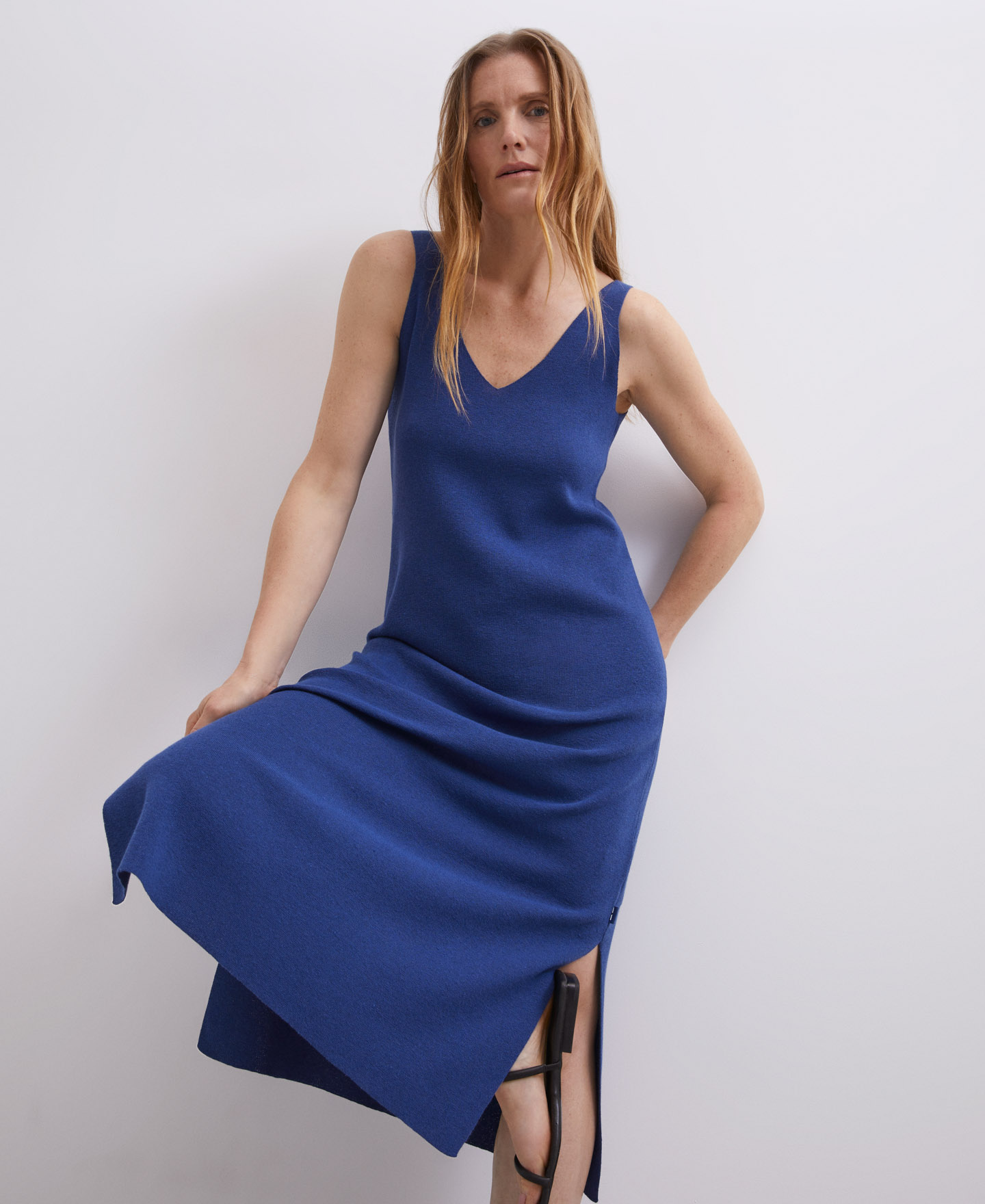 Vestido azul de punto image number 0
