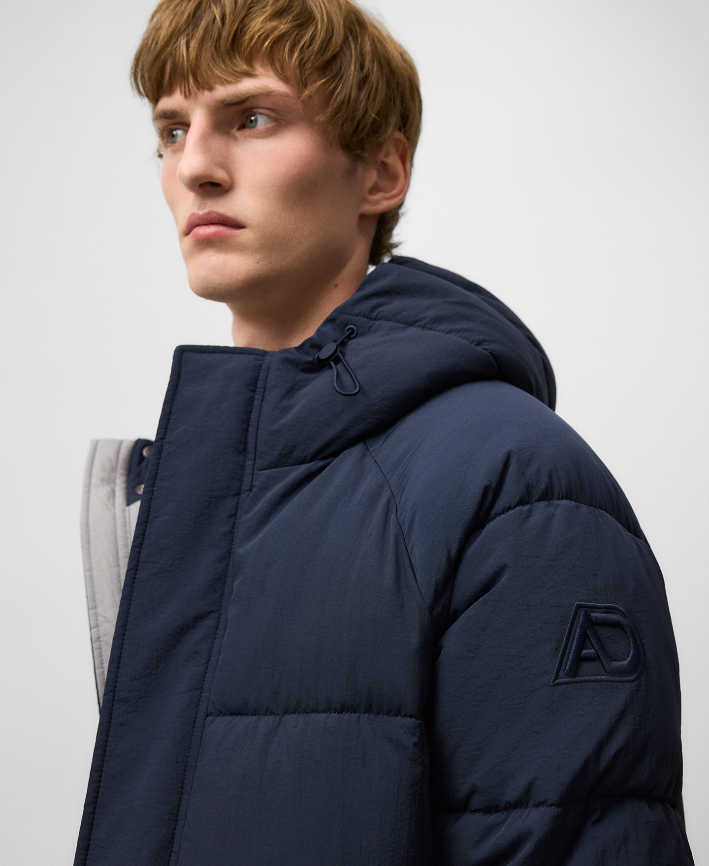 Padded long coat man image number 3